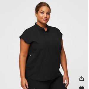 FIGS Rafaela Oversized Scrub Top™️ (2/2)
